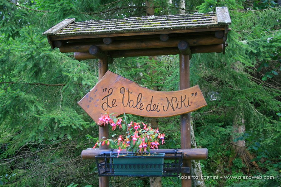 17 Verso il rifugio Caltena.JPG